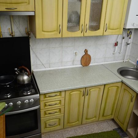 Apartment On Petropavlivs'Ka 90 Sumy Exterior foto
